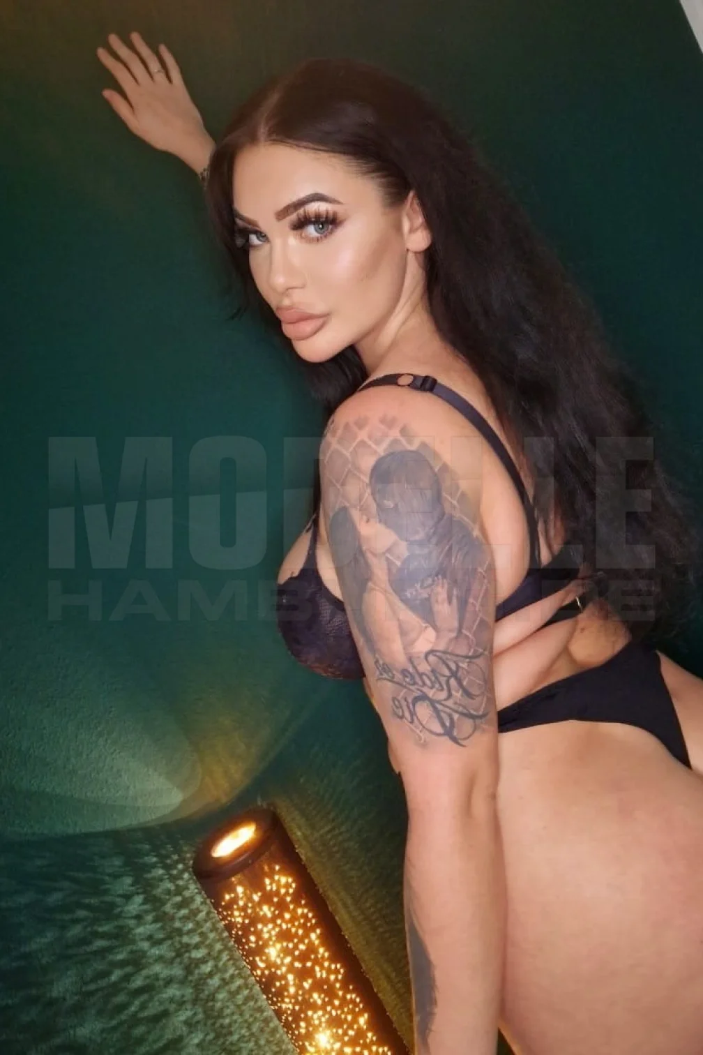 Deutsche Jasmin, 28, 177cm, 70kg, 75 E