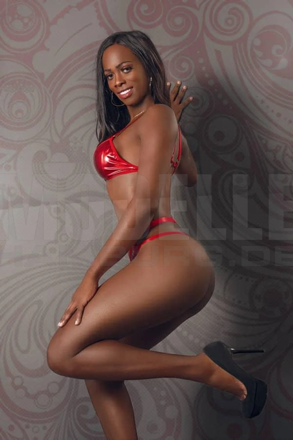 Ts Afrika Latina, 37, 168cm, 61kg, 70 C
