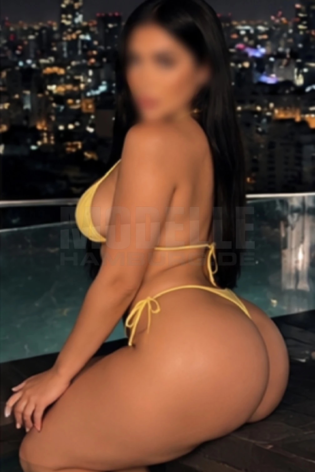 Alexandra, 30, lateinamerikanisch, Hostess in Hamburg-St. Georg