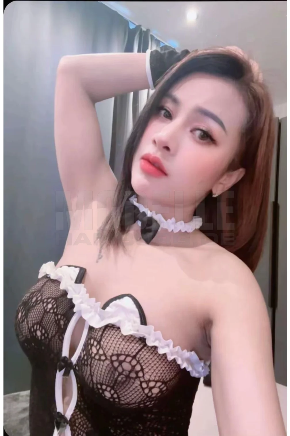 Lena, 28, thailändisch, Nutte in Hamburg-Wandsbek