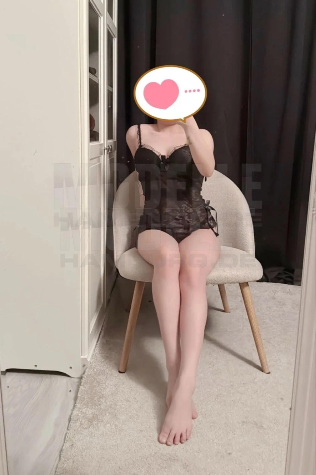 Asia Girl Mika, 22, vietnamesisch, Hure in Hamburg-Barmbek