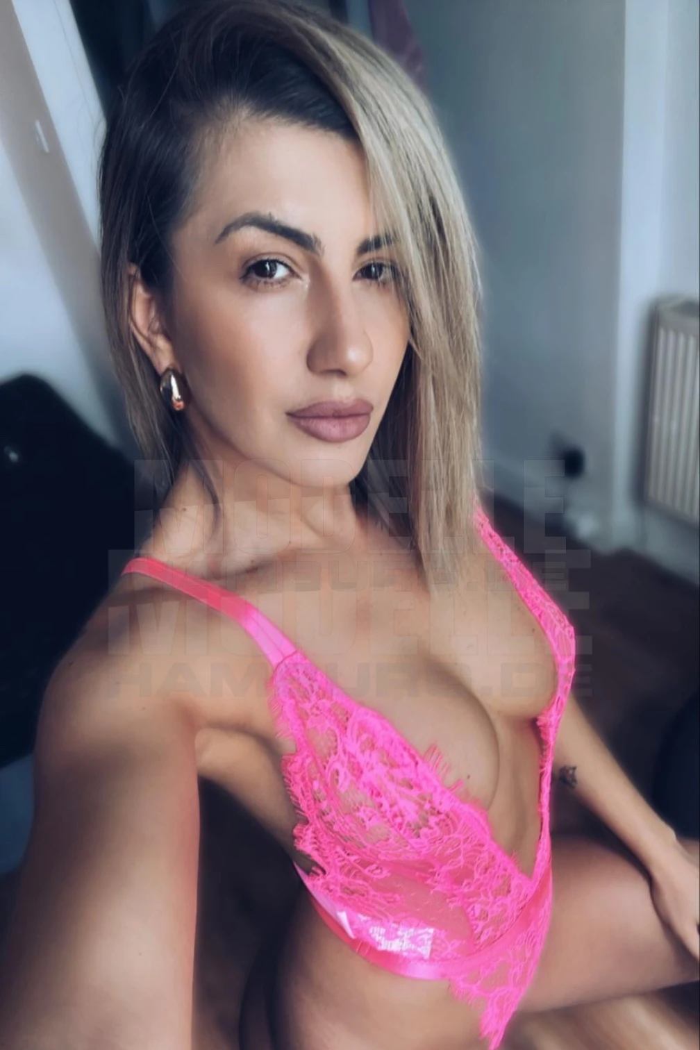 JANINE, 31, osteuropäisch, Callgirl in Hamburg