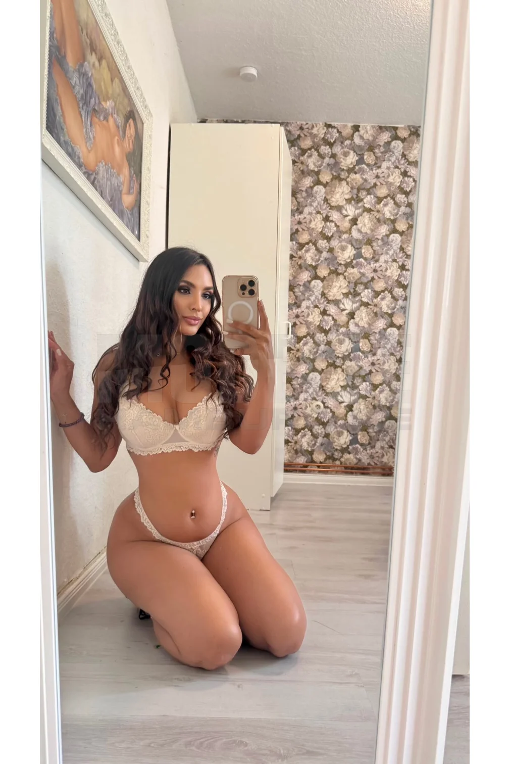 Sara, 26, spanisch, Hure in Hamburg-Winterhude