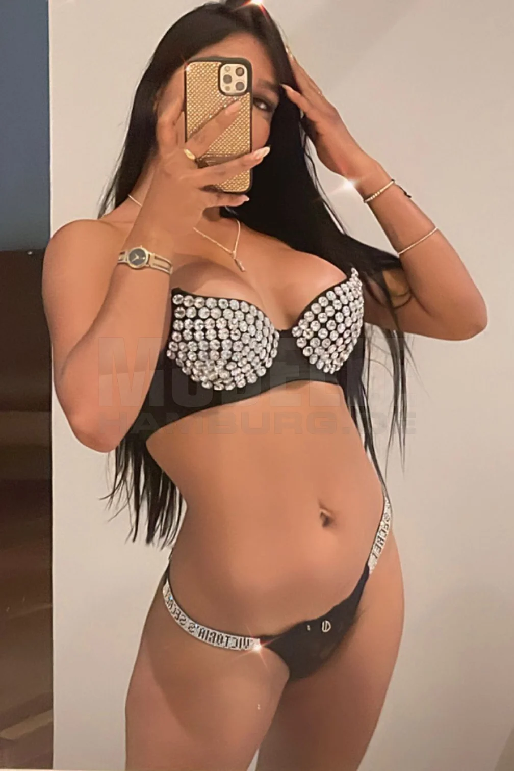 Britanny, 22, 165cm, 50kg, 100 B