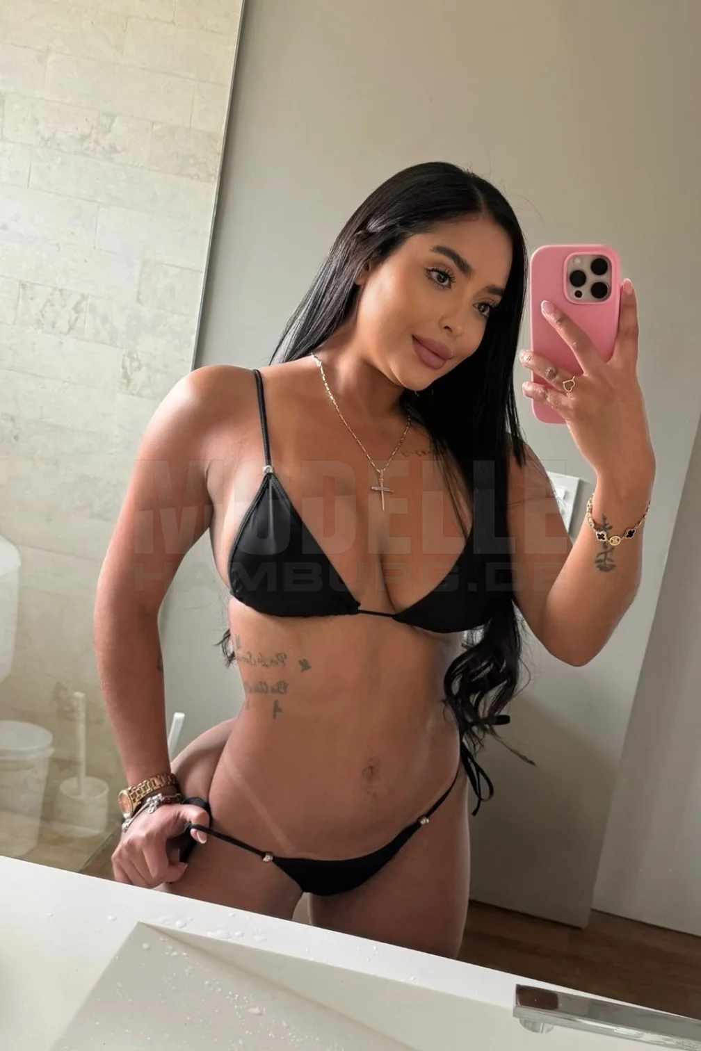 Martina party, 25, spanisch, Nutte in Hamburg