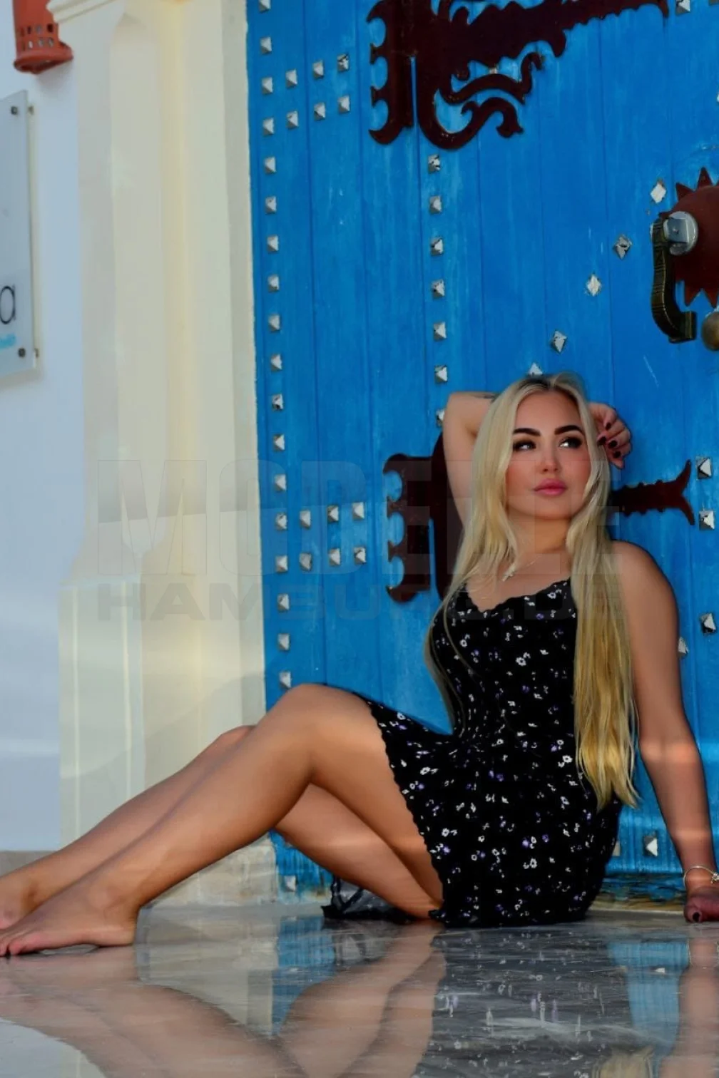 Anna, 33, lettisch, Hostess in Hamburg-Fuhlsbüttel
