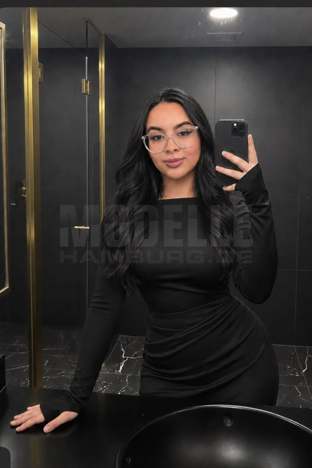 Kiara Party, 24, südamerikanisch, Hostess in Hamburg-St. Georg