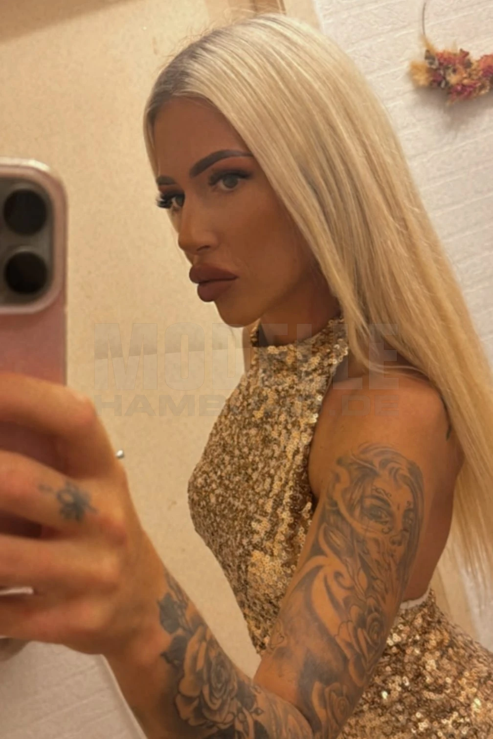 DIRTY DAYENNE, 25, 162cm, 51kg, 75 C