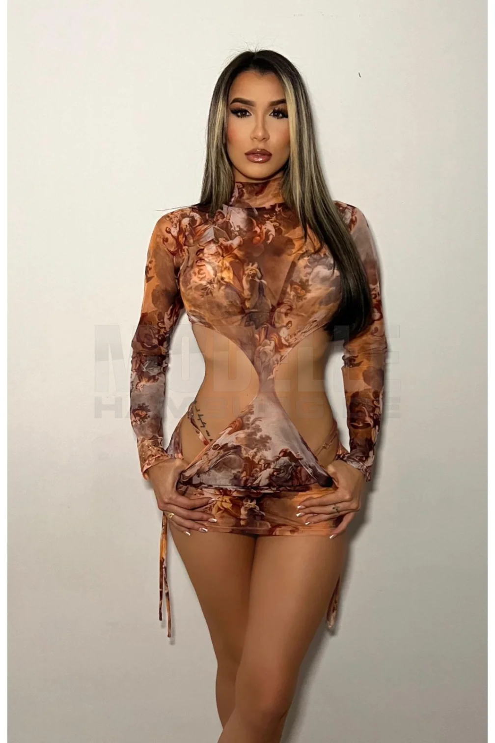 ARIA, 26, spanisch, Hostess in Hamburg