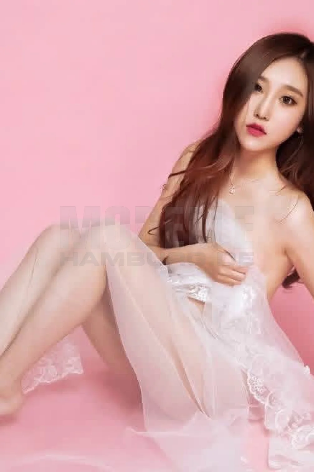 Asia Hong, 29, asiatisch, Nutte in Hamburg-Fuhlsbüttel
