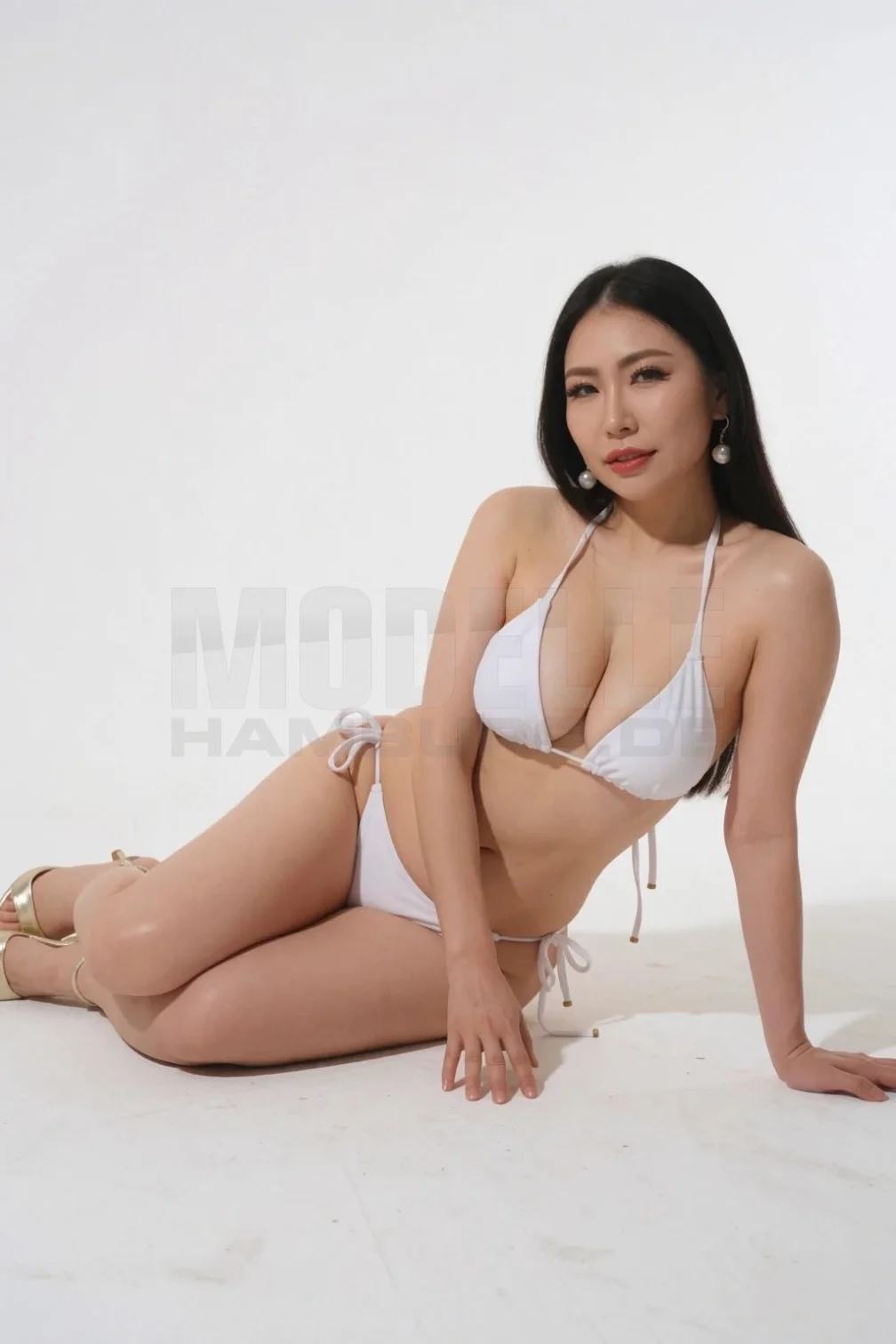 Lilly, 35, thailändisch, Hostess in Hamburg-Volksdorf