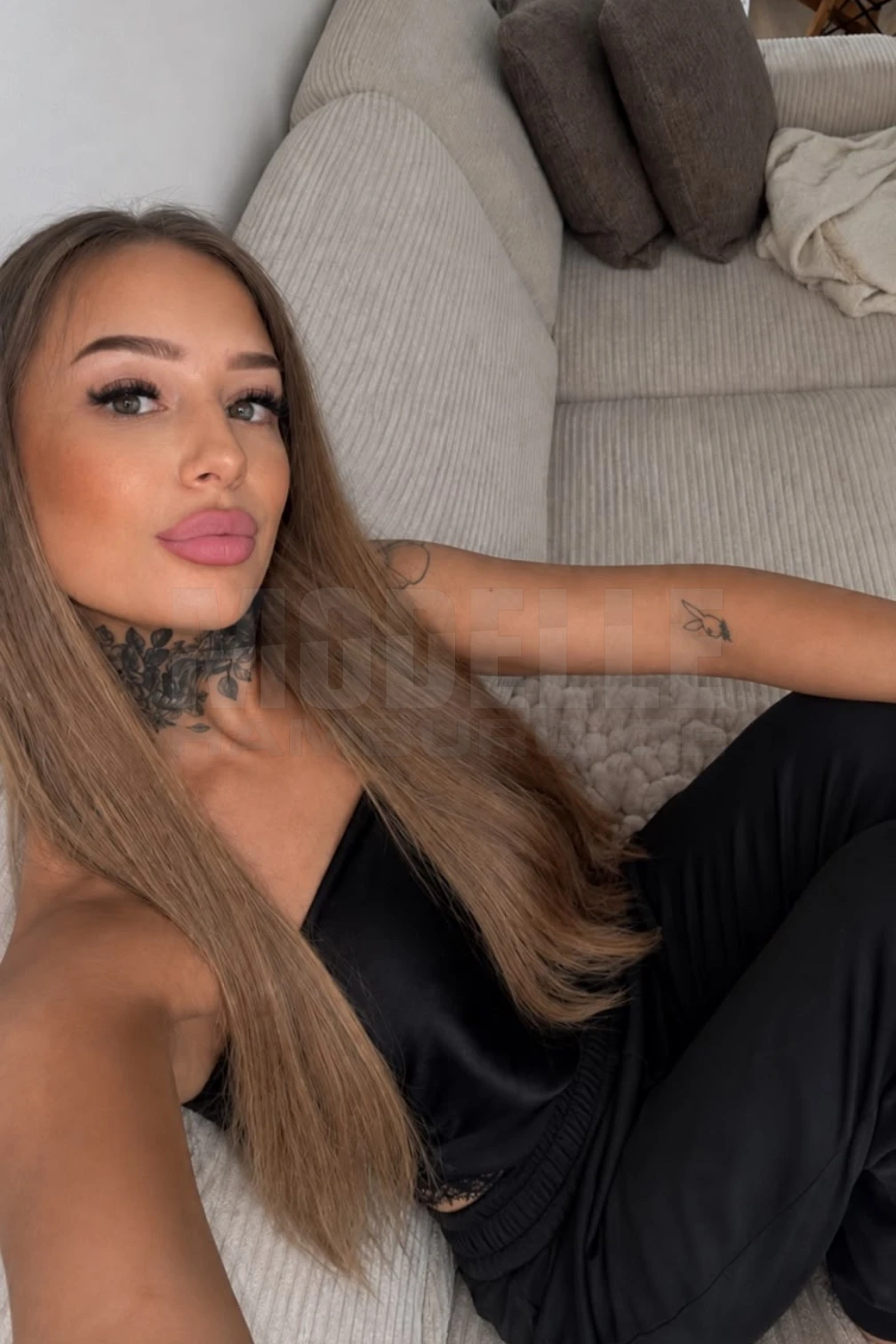 Mia, 24, 155cm, 54kg, 75 B