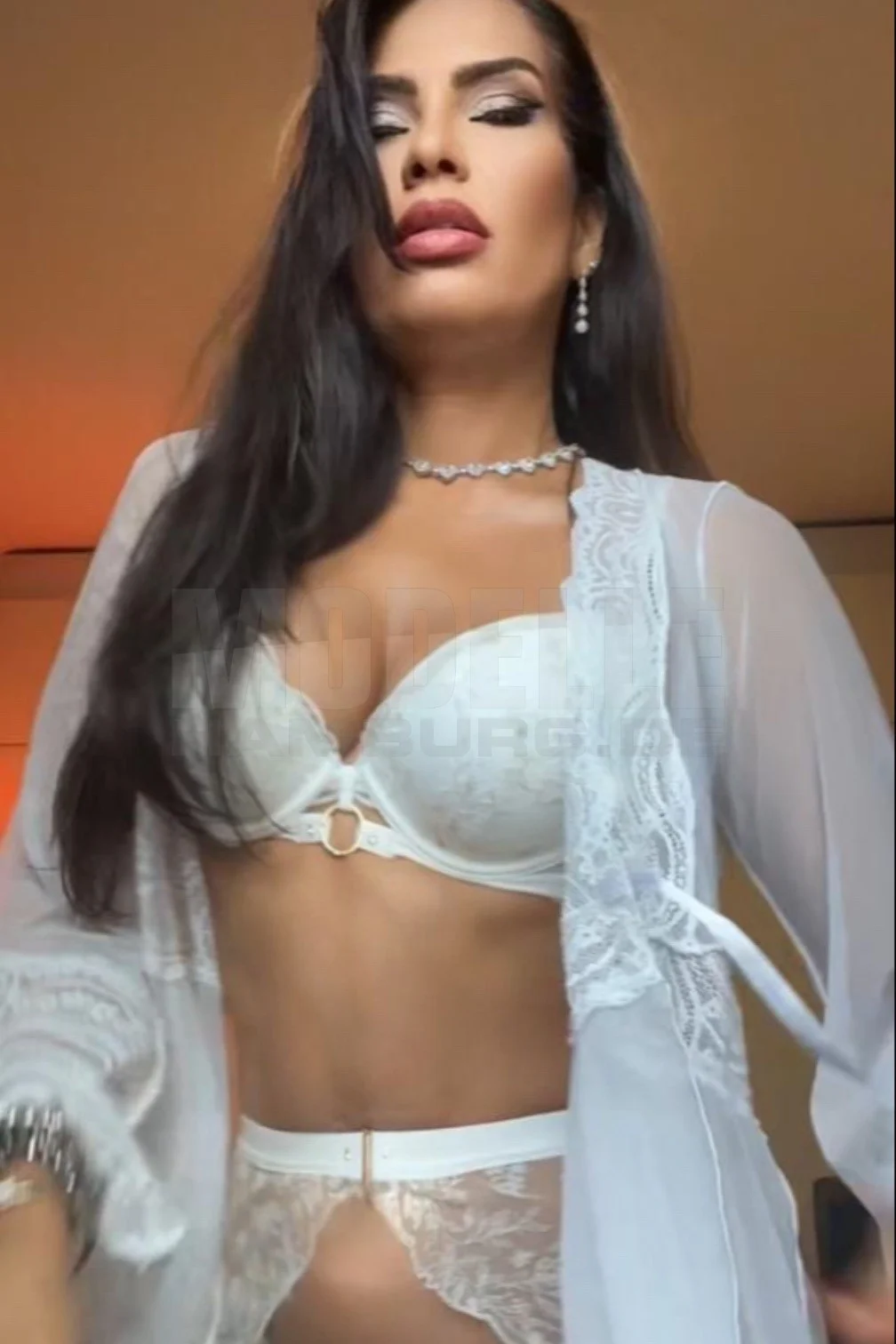 Ayla, 42, 170cm, 60kg, 75 C