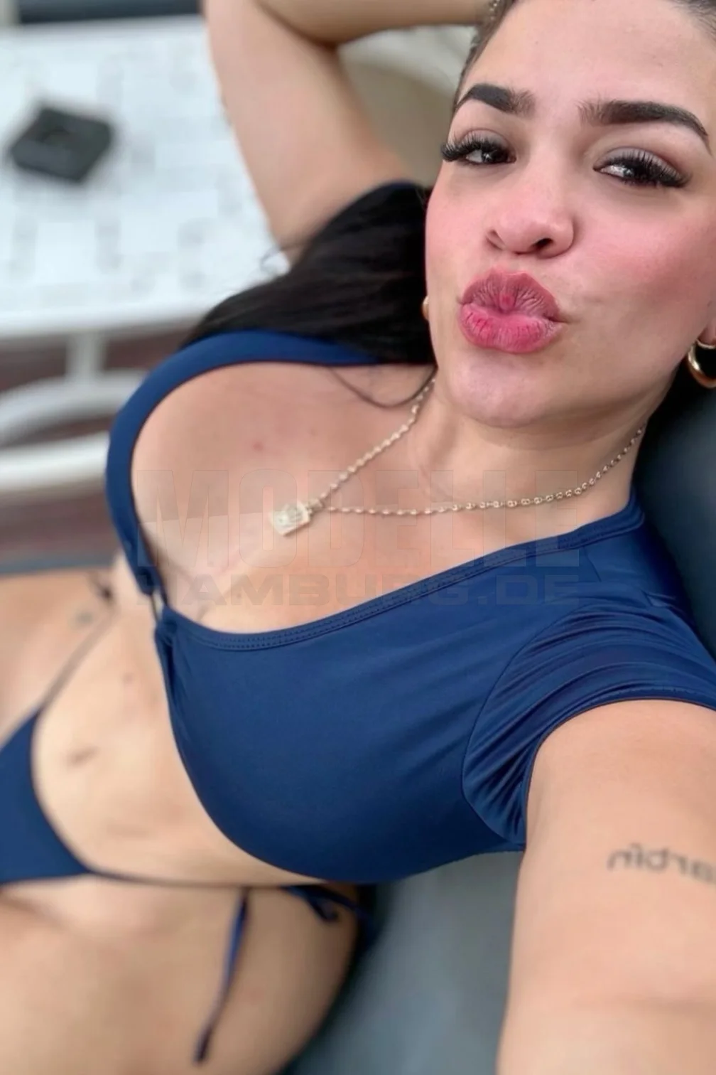Alexandra, 29, 155cm, 60kg, 95 DD
