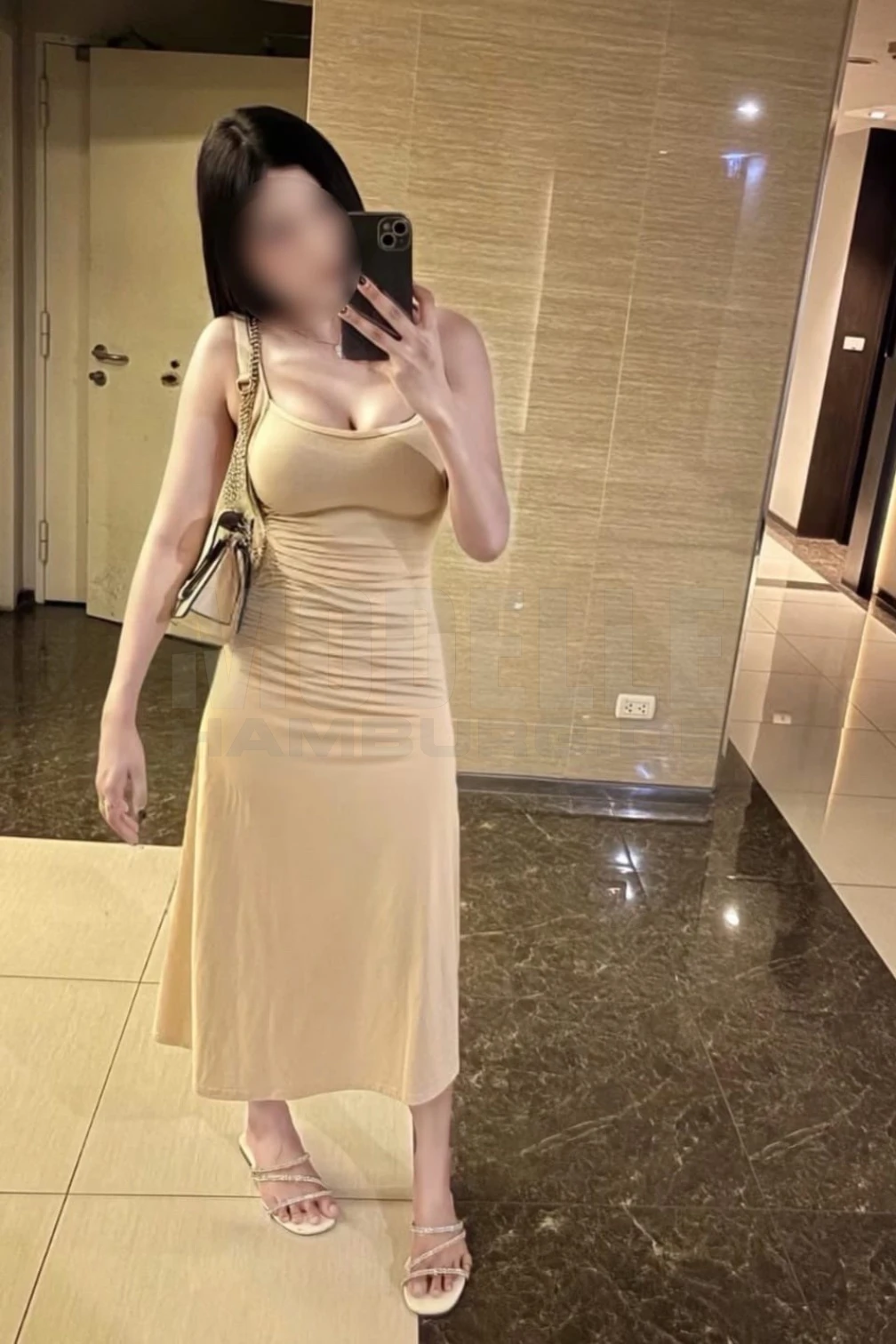 Tahi Girl Luna, 21, 169cm, 45kg, 75 B
