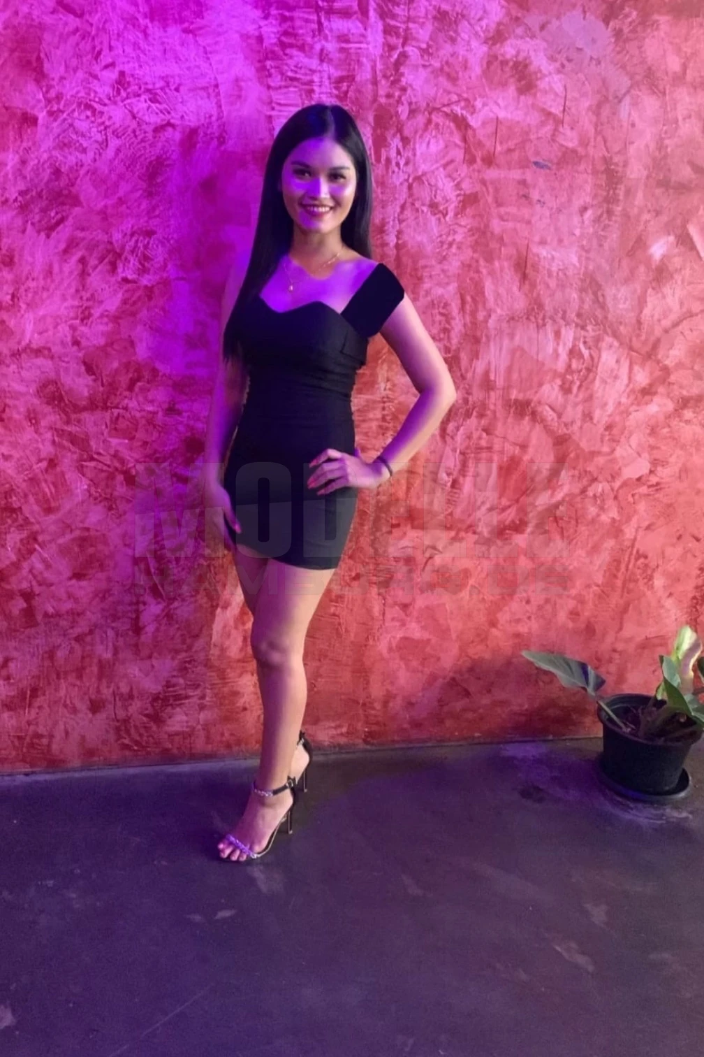 Yumi AV, 21, 169cm, 45kg, 75 B