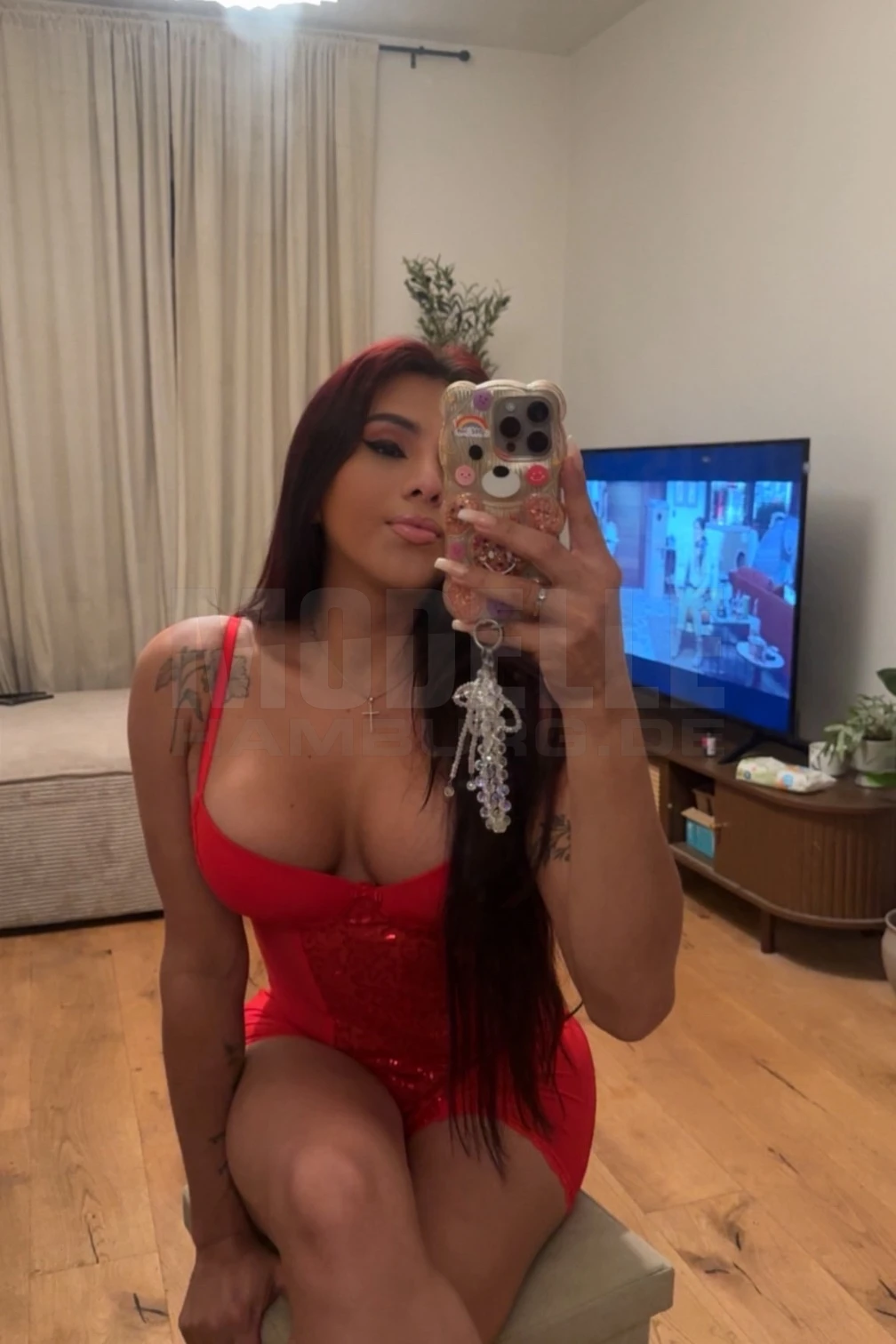 Ts Karol, 27, 169cm, 63kg, 75 G