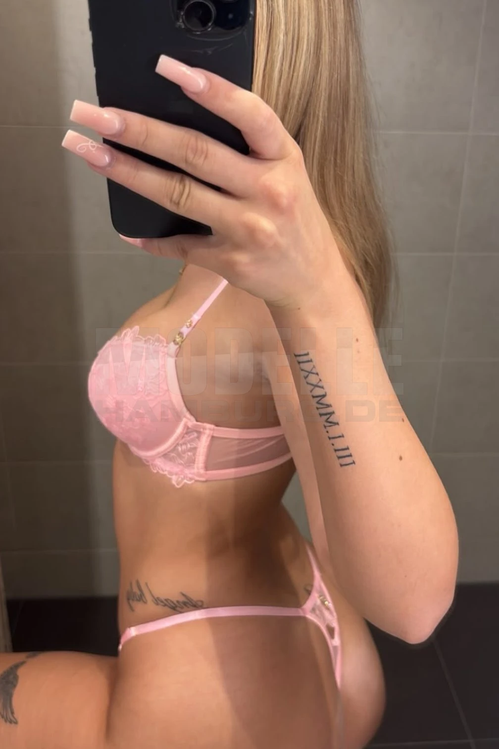 Lena, 18, 165cm, 52kg, 70 B