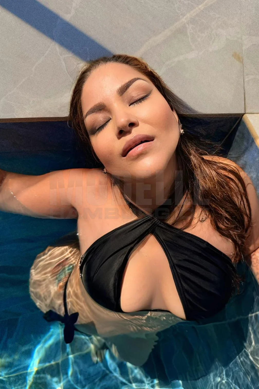 Pamela, 28, 155cm, 68kg, 75 B