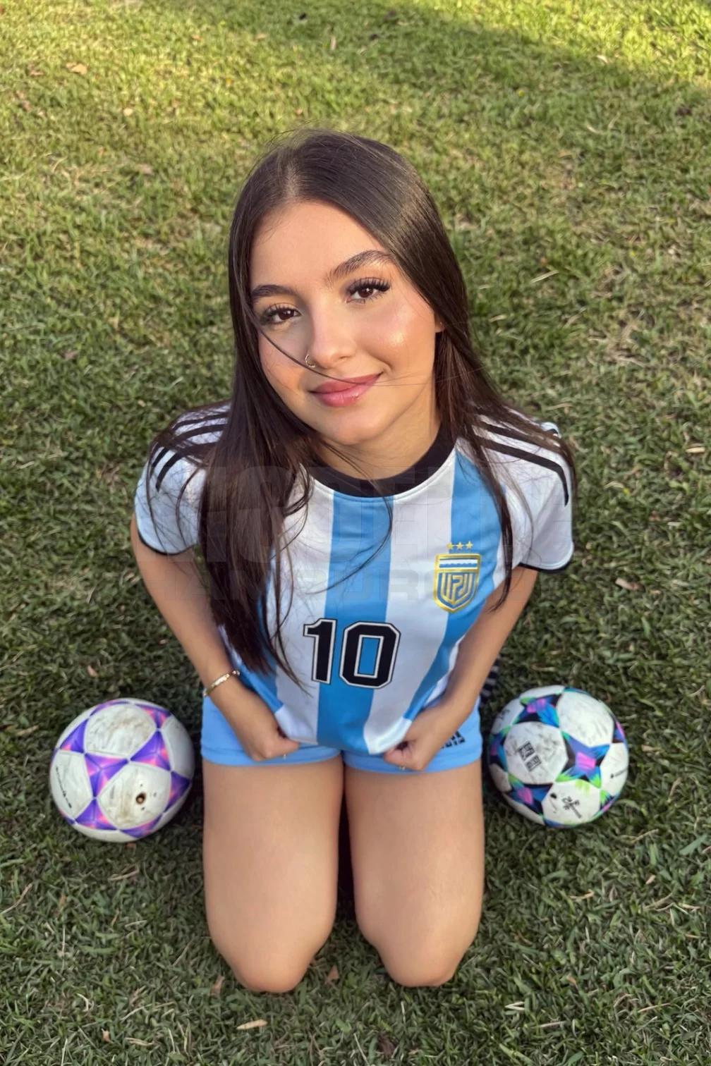 Aisha, 21, 160cm, 54kg, 70 B