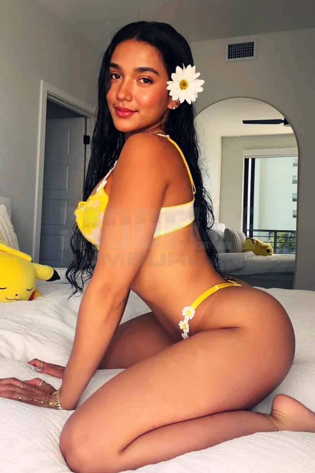 Lolita sexy GFE, 18, osteuropäisch, Hostess in Hamburg-St. Georg
