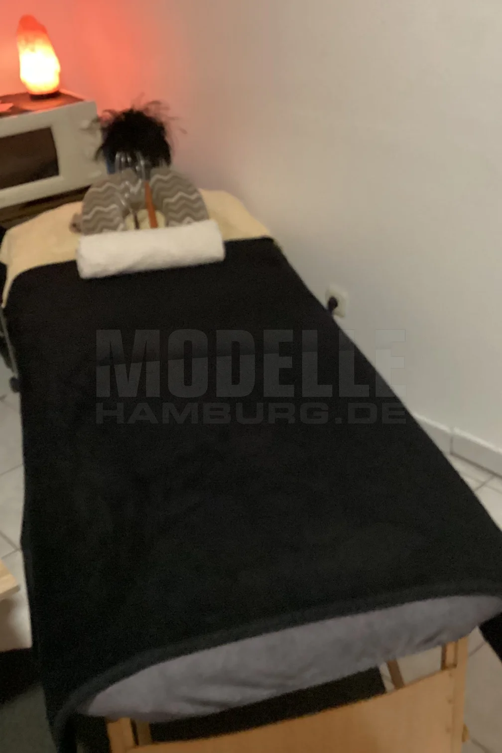 Madeleine gelernte Masse, 57, deutsch, Erotikmassage in Rellingen
