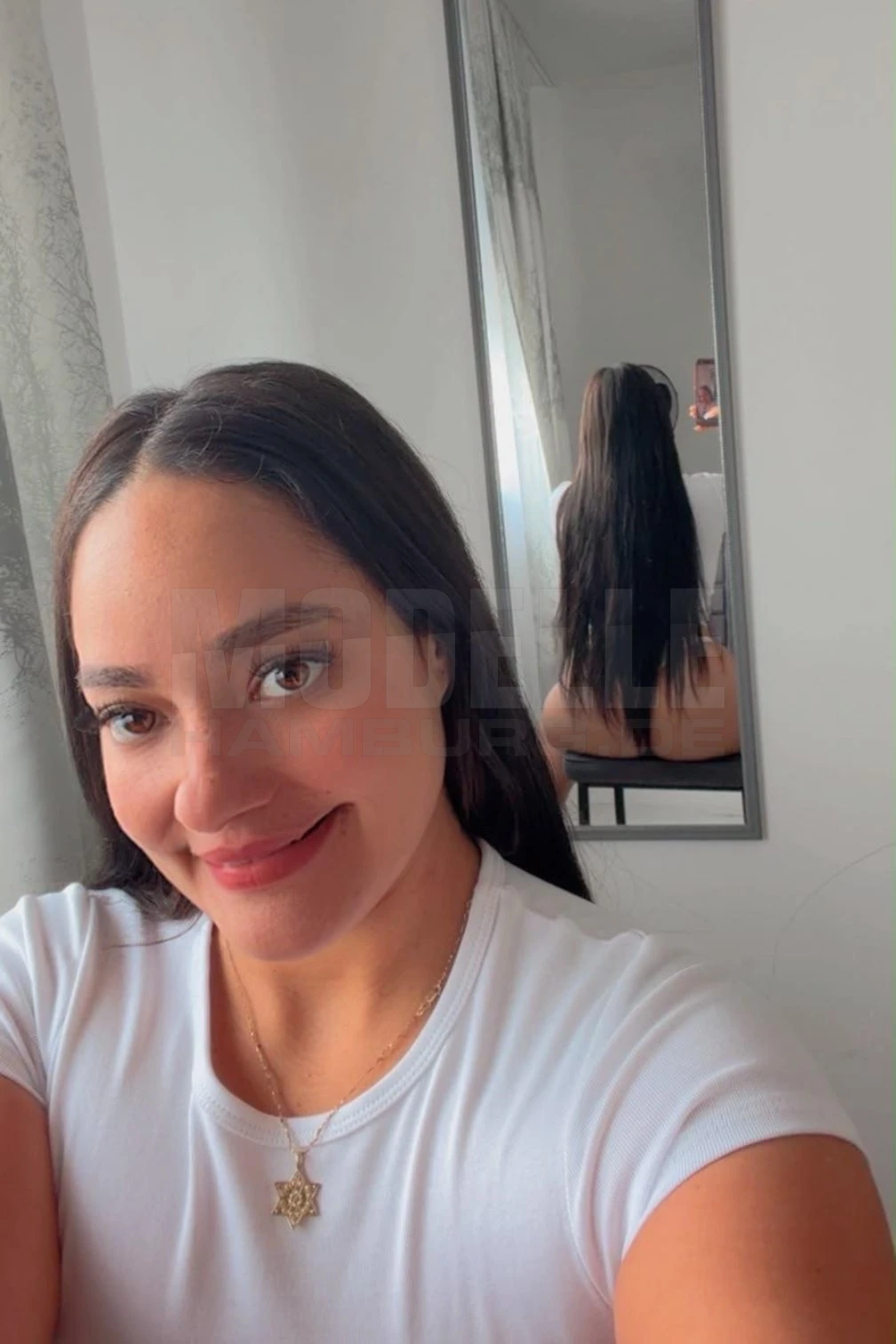 Ruby, 28, spanisch, Hostess in Hamburg-Fuhlsbüttel