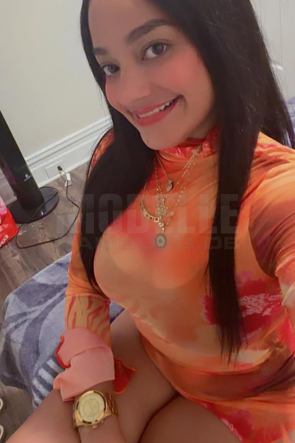 Ruby, 28, spanisch, Hostess in Hamburg-Fuhlsbüttel