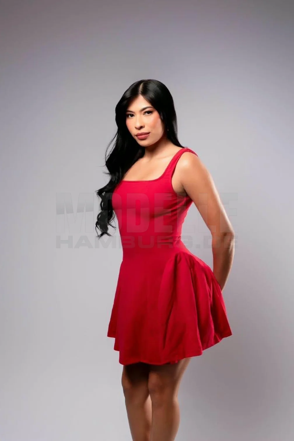Jessica, 23, spanisch, Callgirl in Hamburg