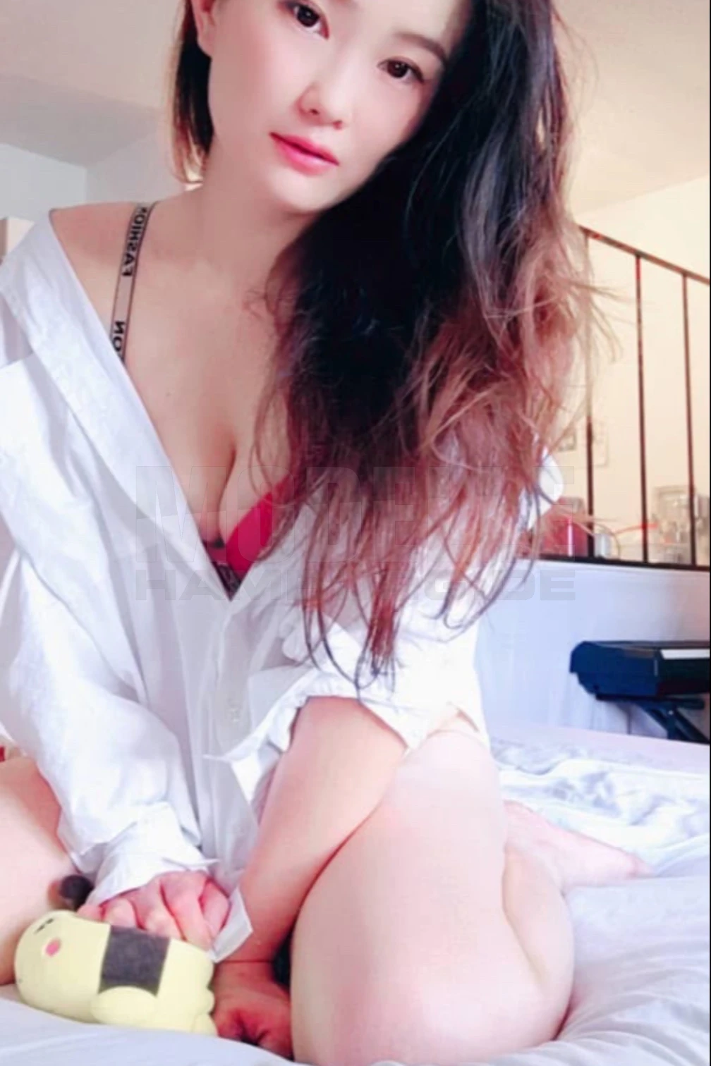 Heißes Asia Girl mit Top, 22, chinesisch, Hure in Hamburg-Stellingen