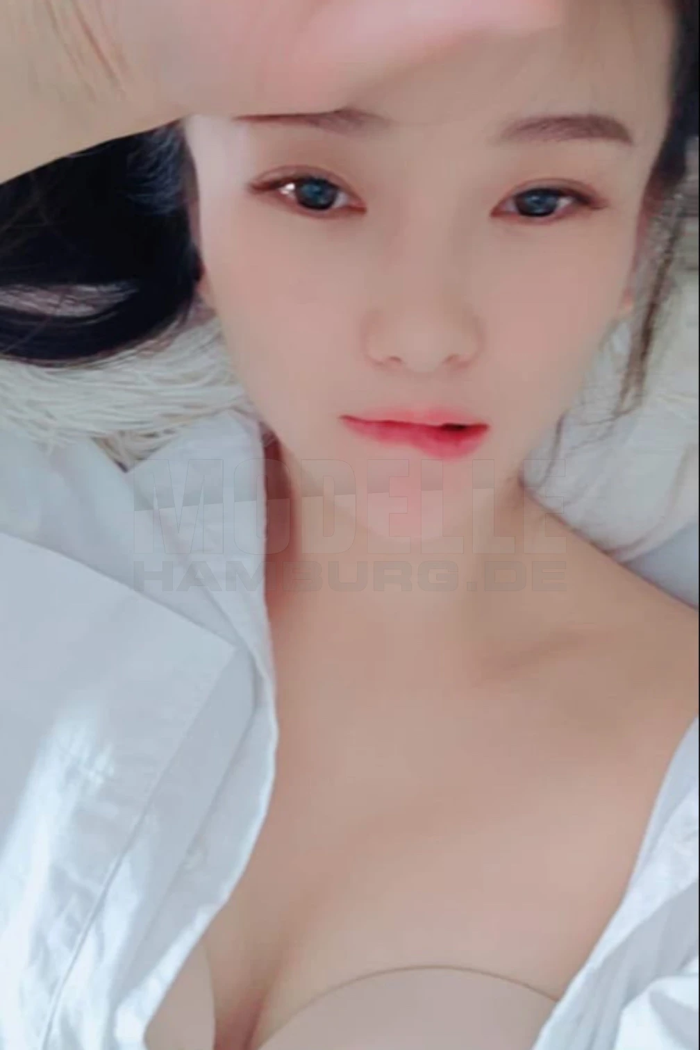 Heißes Asia Girl mit Top, 22, chinesisch, Hure in Hamburg-Stellingen
