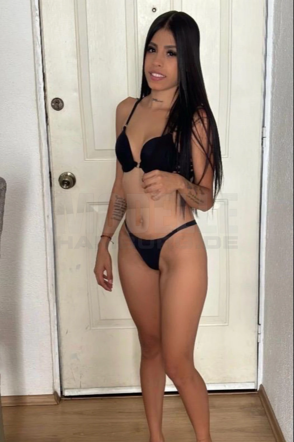 Emma, 22, lateinamerikanisch, Nutte in Hamburg-Rothenburgsort