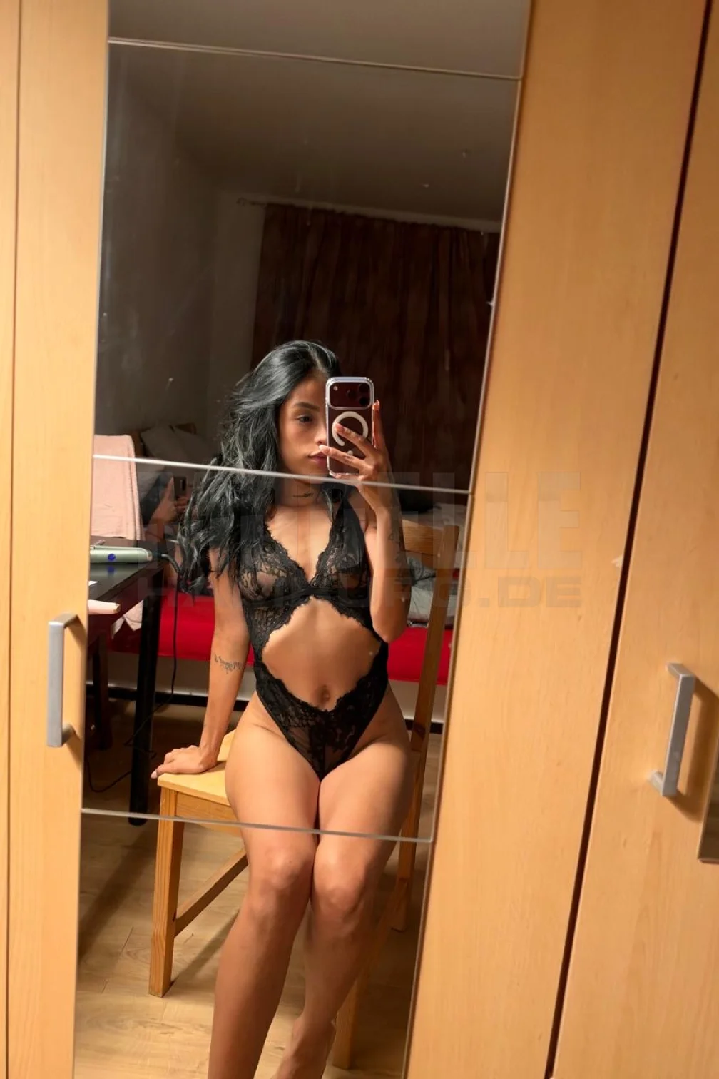 Emma, 22, lateinamerikanisch, Nutte in Hamburg-Rothenburgsort