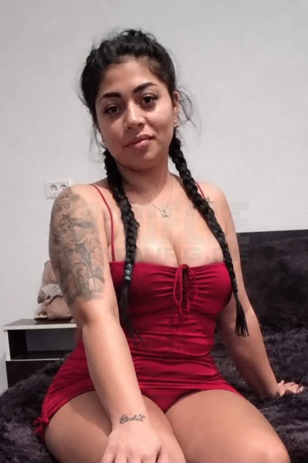 Amira, 23, spanisch, Hure in Hamburg